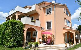 Apartmani Joja