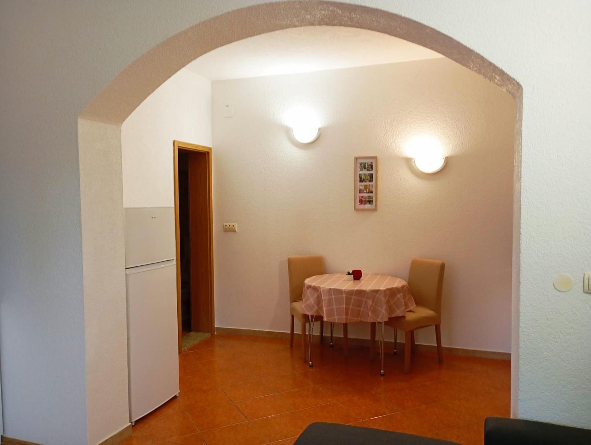 Apartmani Joja Biograd Na Moru Exteriér fotografie