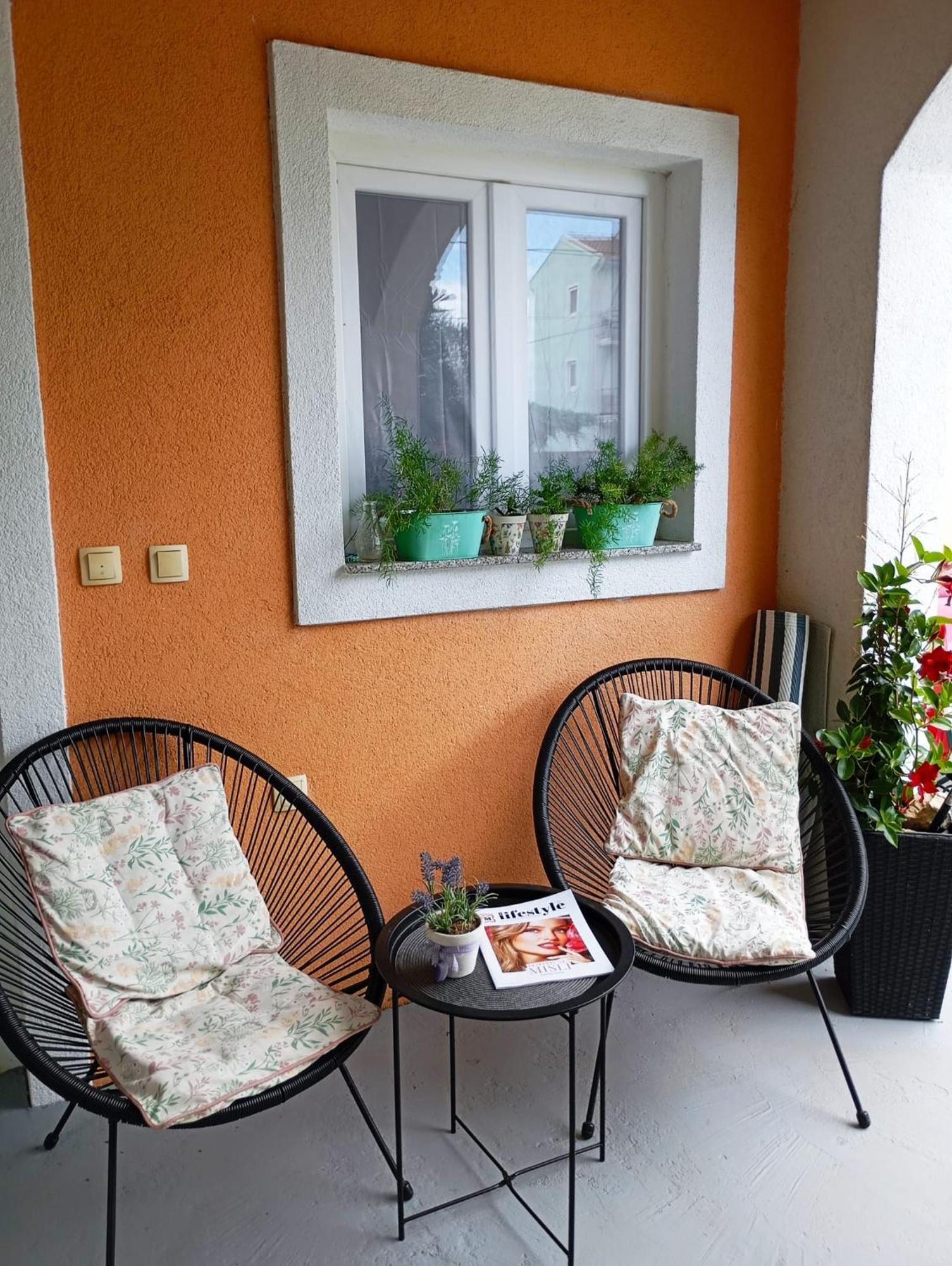 Apartmani Joja Biograd Na Moru Exteriér fotografie