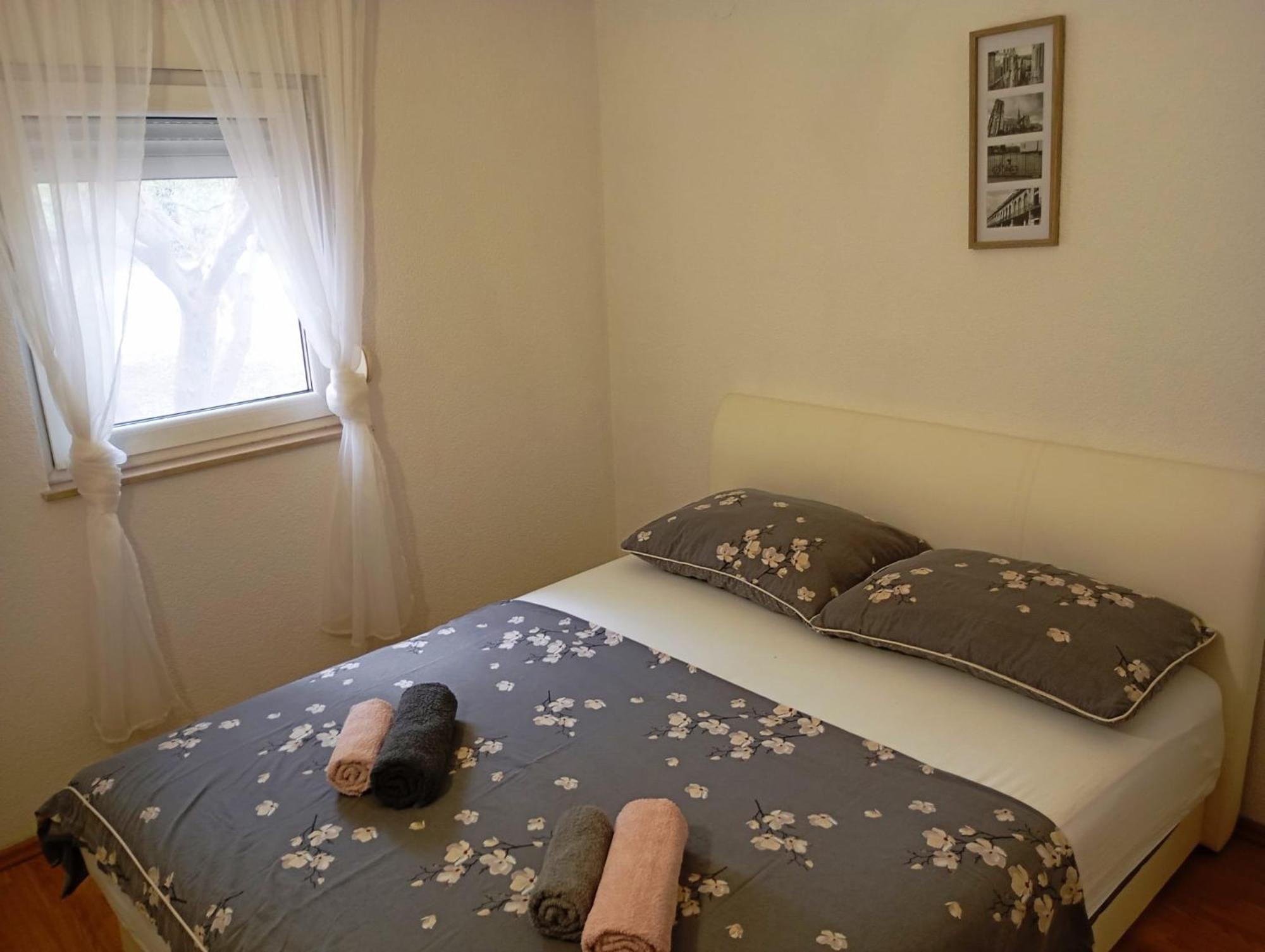Apartmani Joja Biograd Na Moru Exteriér fotografie