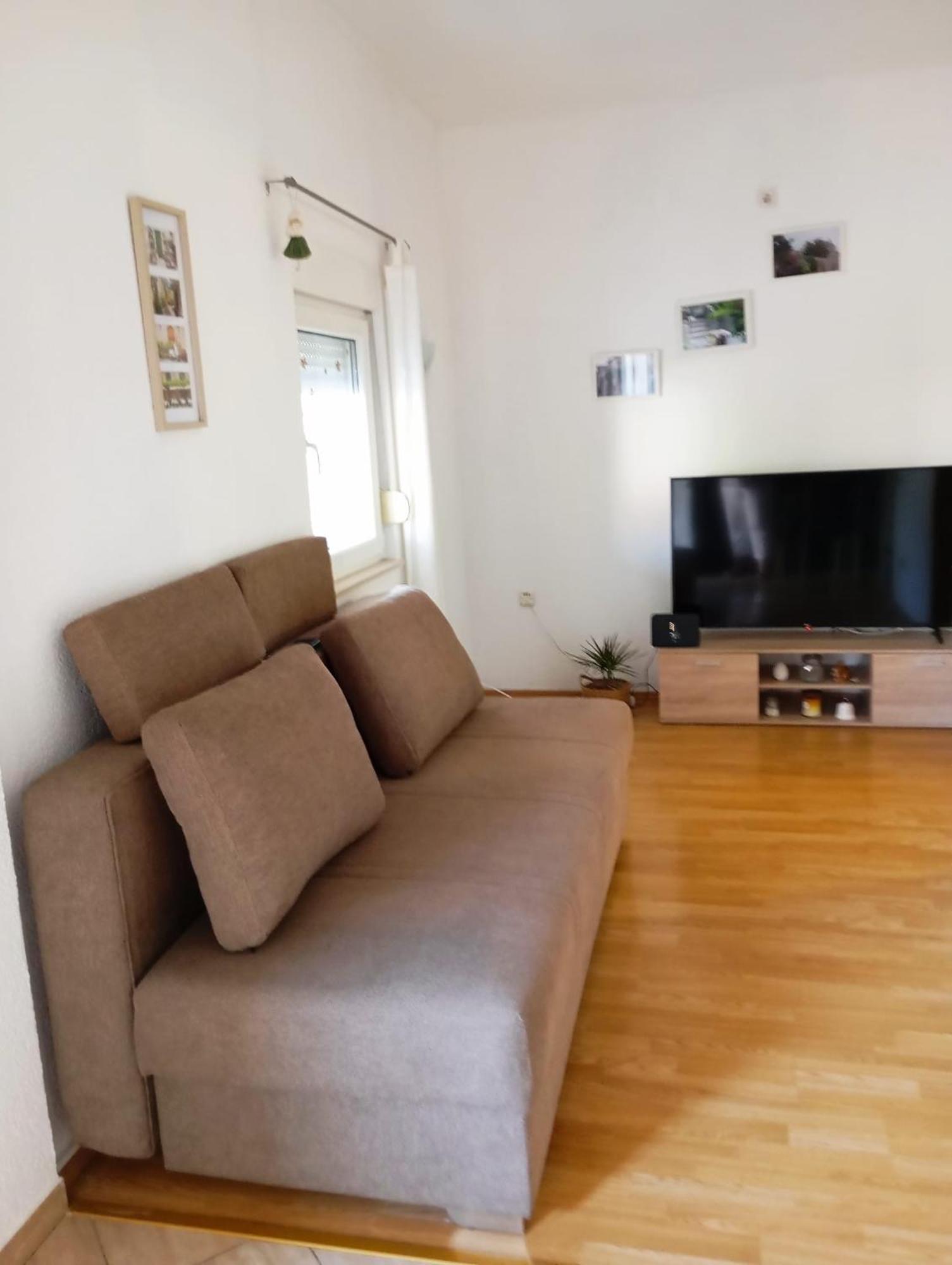 Apartmani Joja Biograd Na Moru Exteriér fotografie